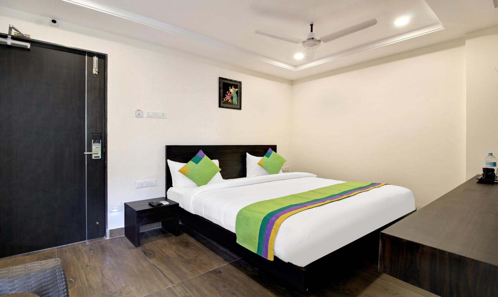 Hotel Treebo Trend Excella Visakhapatnam Exterior foto